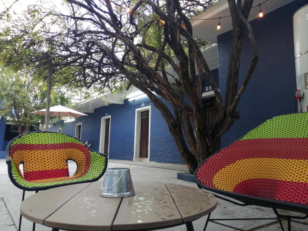 Casa Refugio Budget House 8 Rooms & 9 Bathrooms オアハカ州 エクステリア 写真