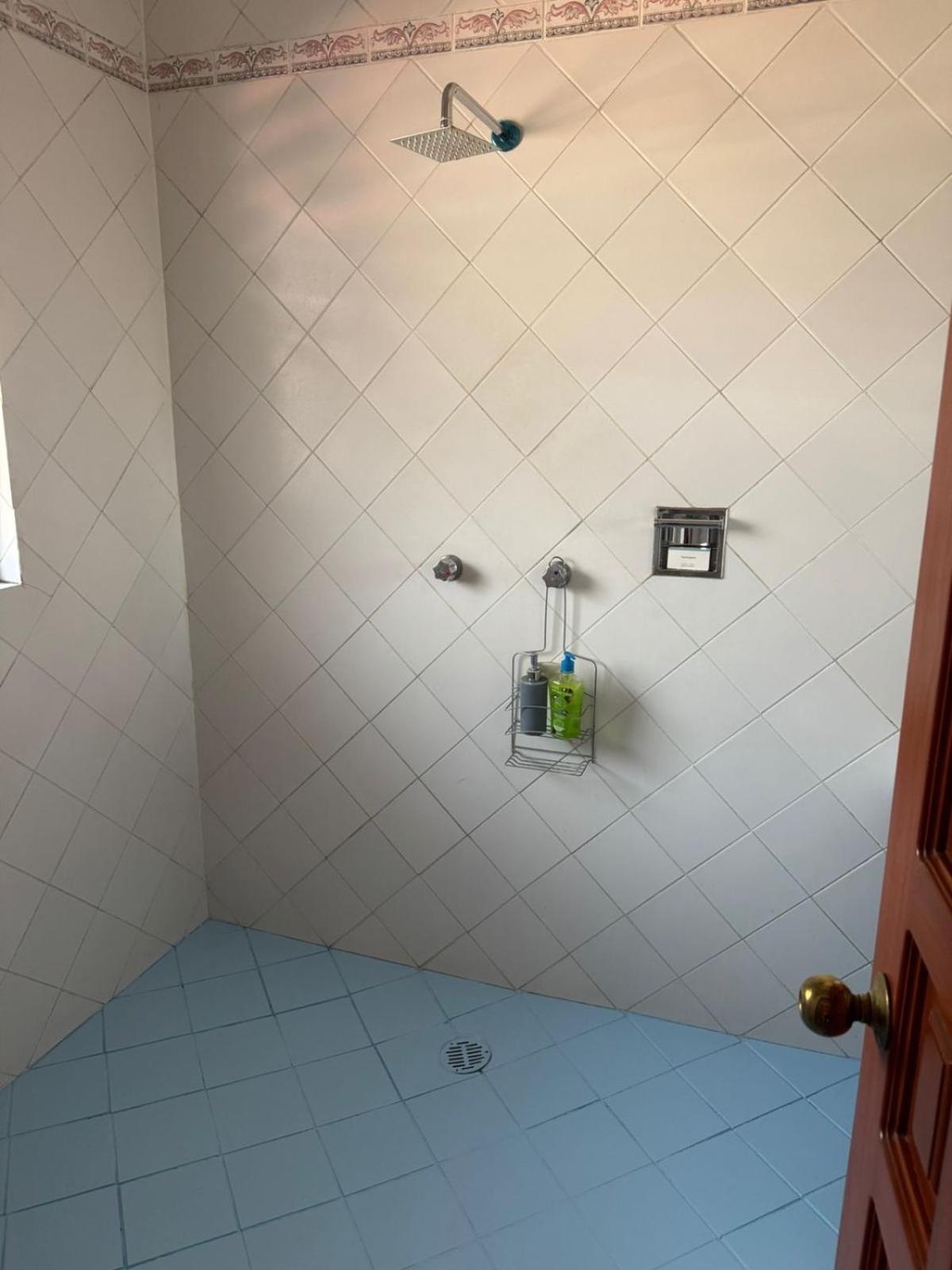 Casa Refugio Budget House 8 Rooms & 9 Bathrooms オアハカ州 エクステリア 写真